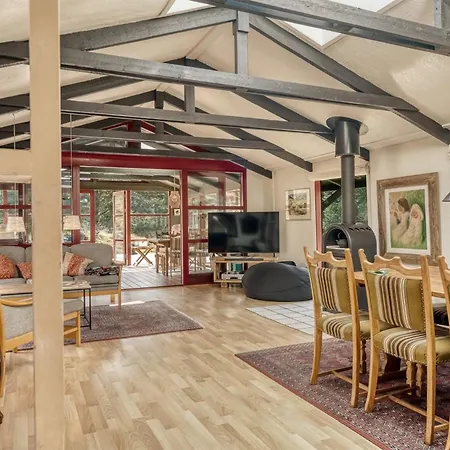 Dom wakacyjny Nimrod - 800m From The Sea By Interhome
